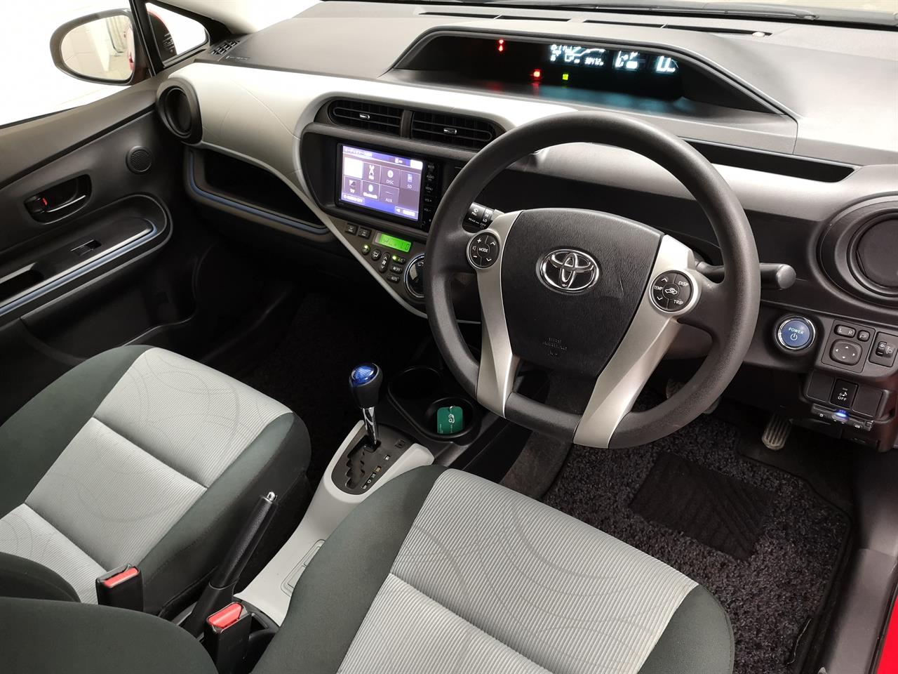 2015 Toyota Aqua