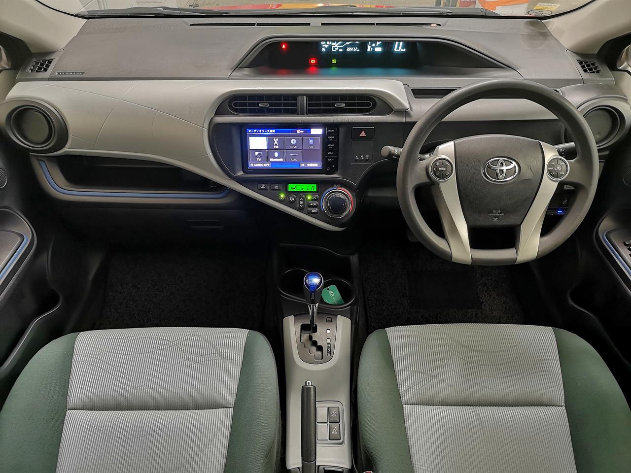 2015 Toyota Aqua