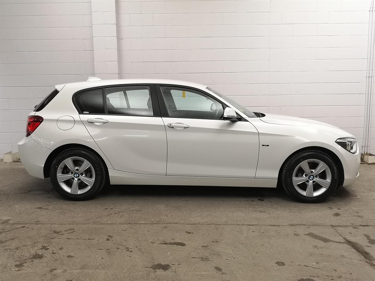 2015 BMW 116i