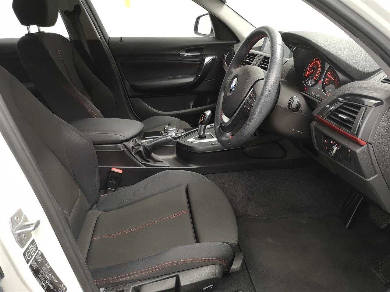 2015 BMW 116i