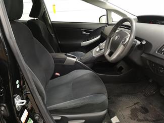 2015 Toyota Prius - Thumbnail