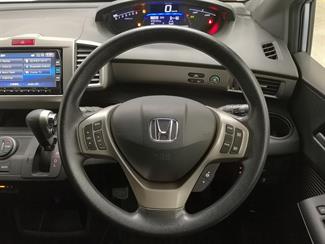 2013 Honda Freed - Thumbnail