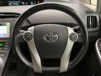 2012 Toyota Prius - Thumbnail