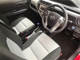 2014 Toyota Aqua - Thumbnail