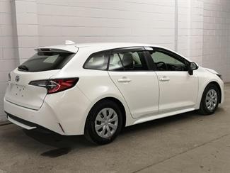 2022 Toyota Corolla - Thumbnail