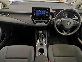 2022 Toyota Corolla - Thumbnail