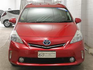 2012 Toyota Prius - Thumbnail
