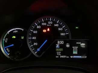 2017 Toyota Vitz - Thumbnail