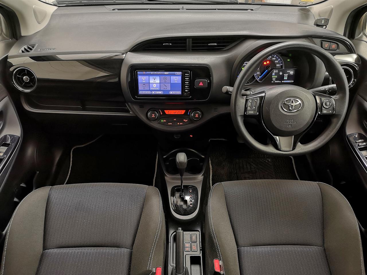 2017 Toyota Vitz