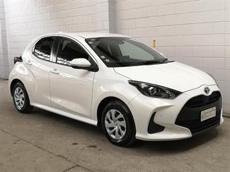 2023 Toyota Yaris - Thumbnail