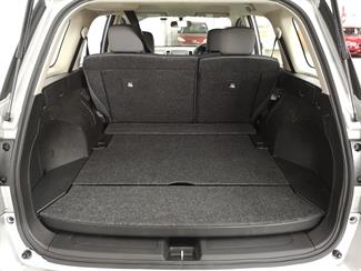 2017 Nissan Wingroad - Thumbnail