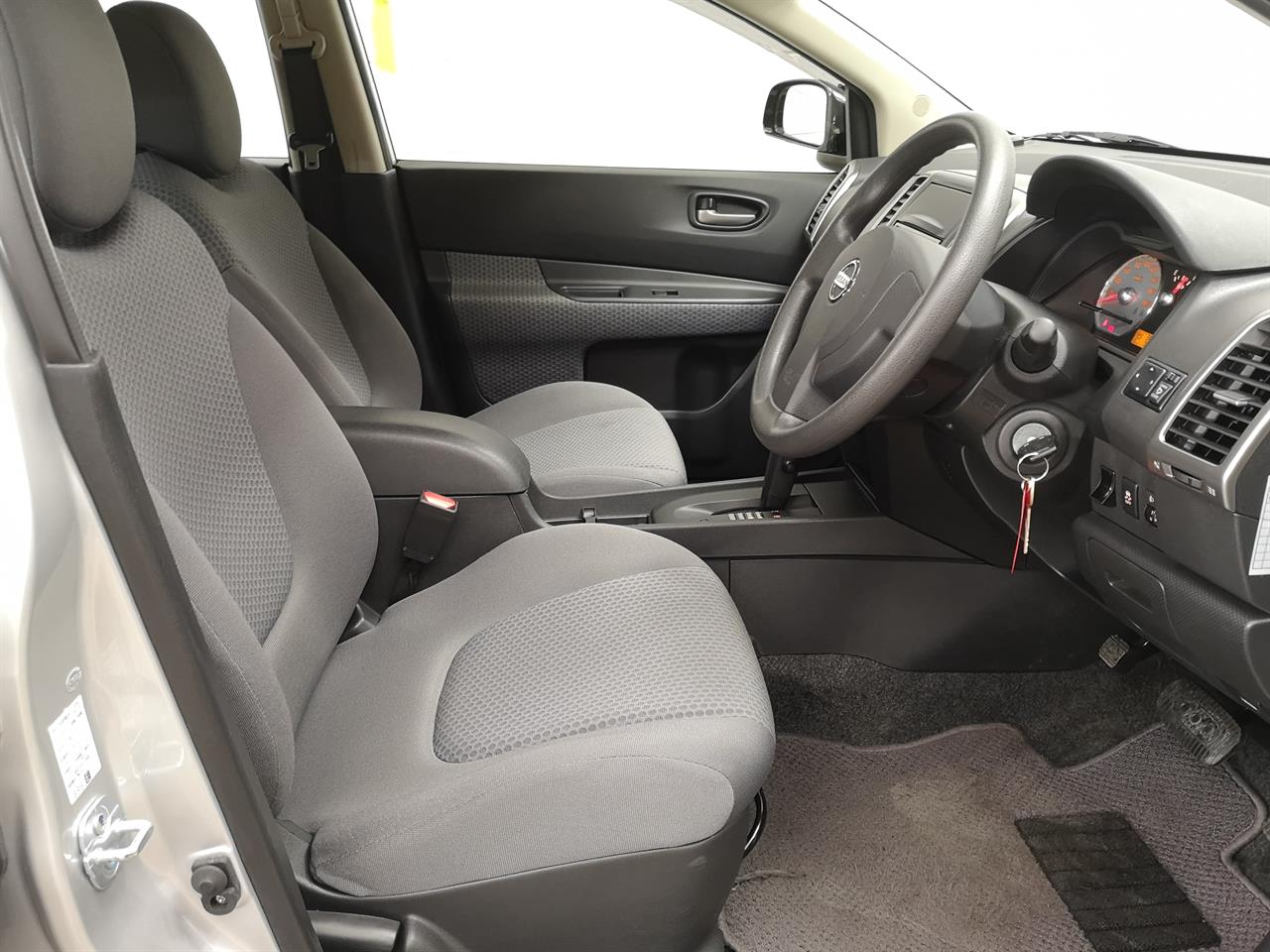 2017 Nissan Wingroad