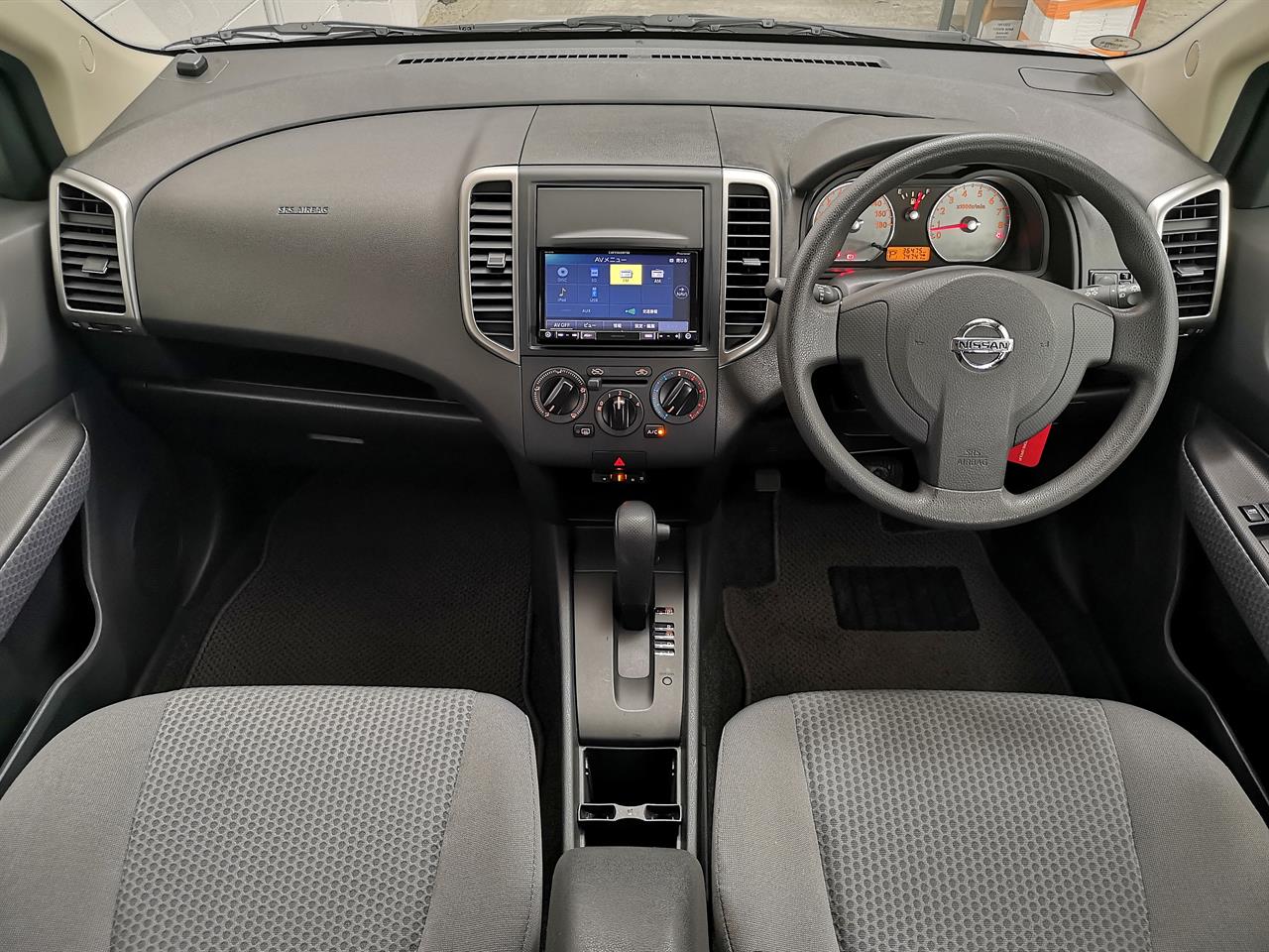 2017 Nissan Wingroad