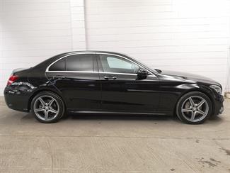 2017 Mercedes-Benz C 200 - Thumbnail