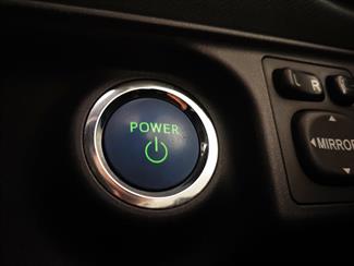 2013 Toyota Aqua - Thumbnail