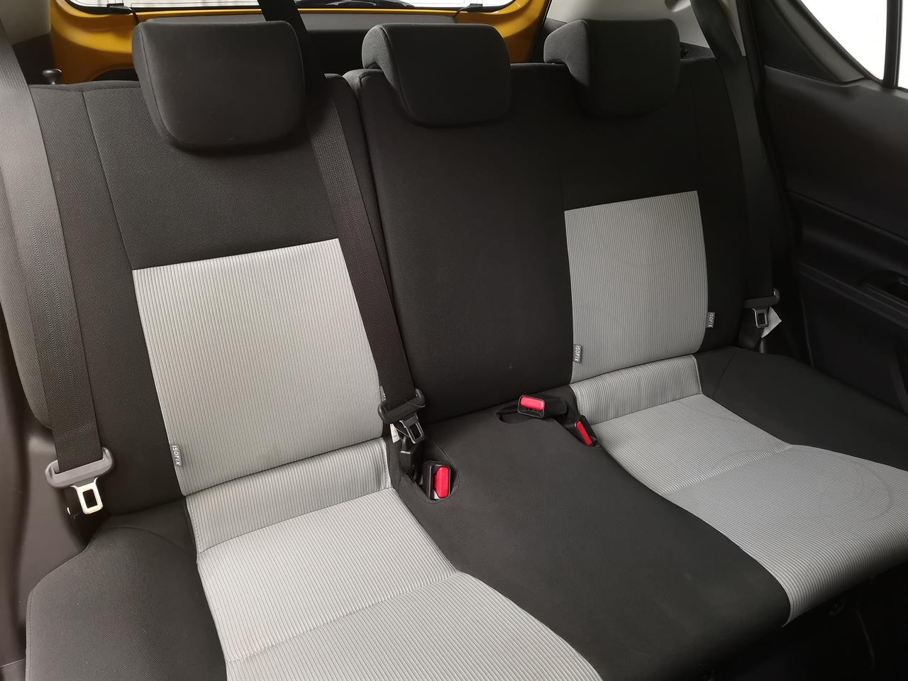2013 Toyota Aqua