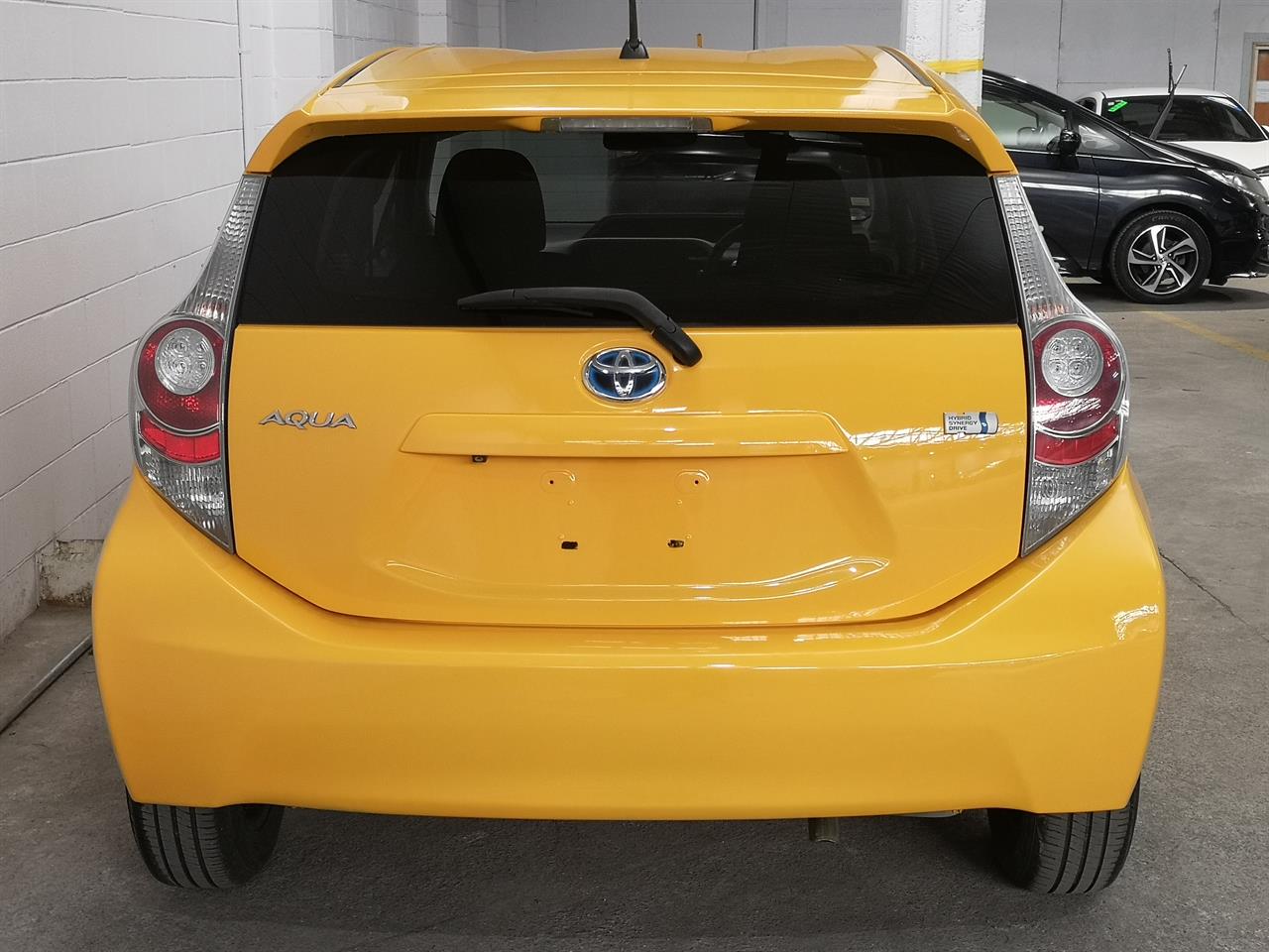 2013 Toyota Aqua