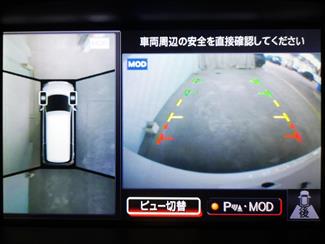 2012 Nissan Elgrand - Thumbnail