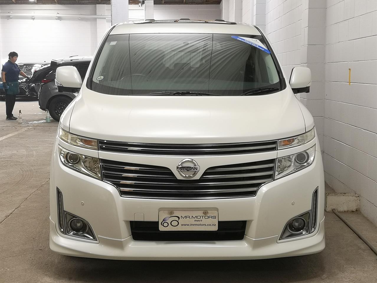 2012 Nissan Elgrand