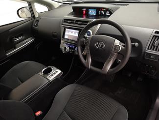 2020 Toyota Prius - Thumbnail