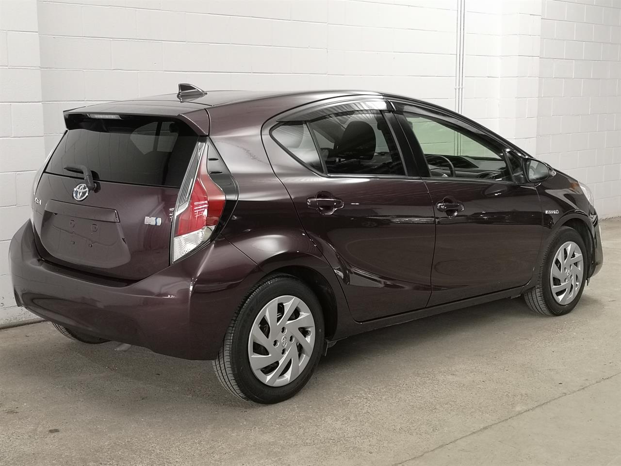 2015 Toyota Aqua