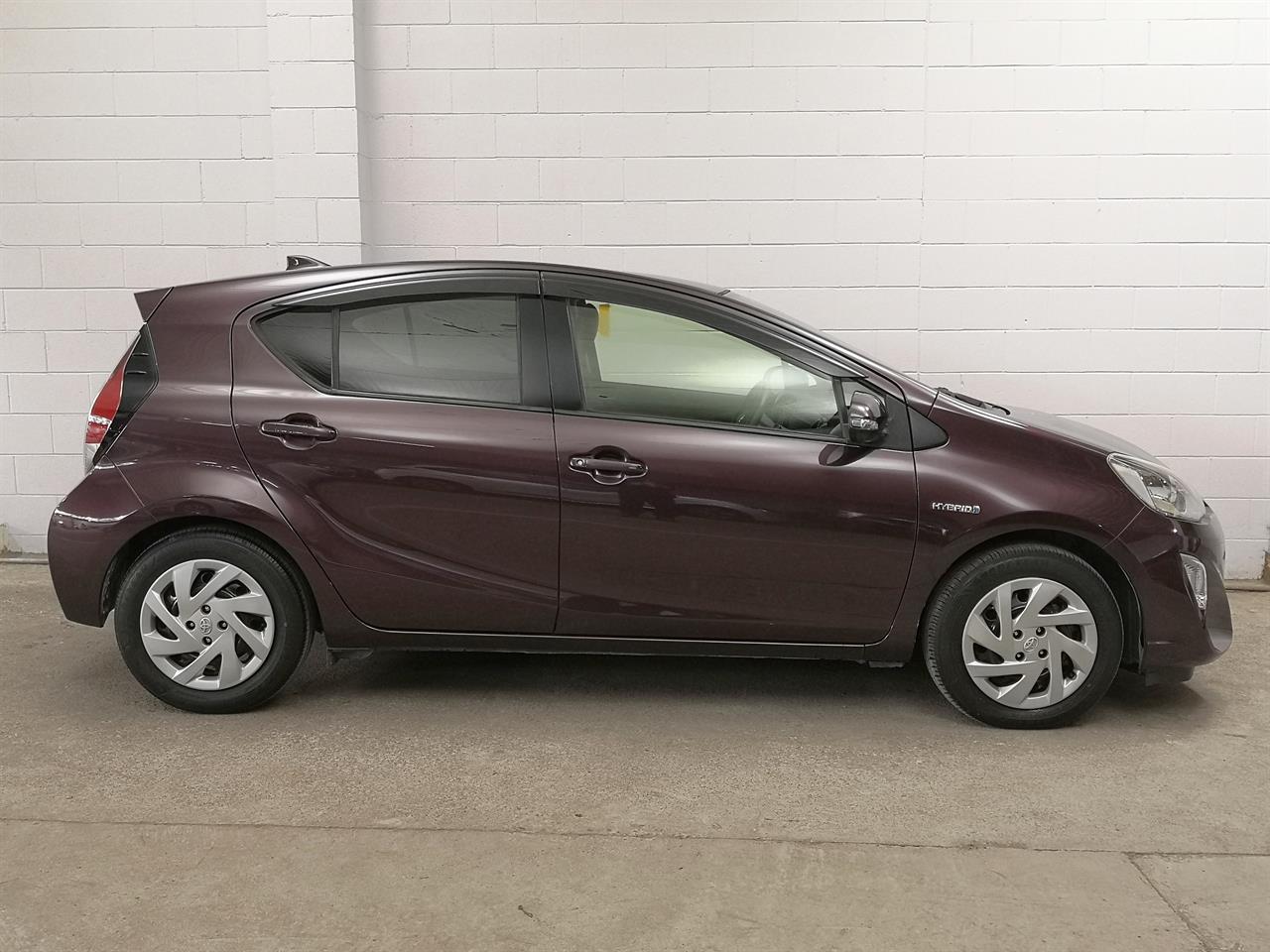 2015 Toyota Aqua