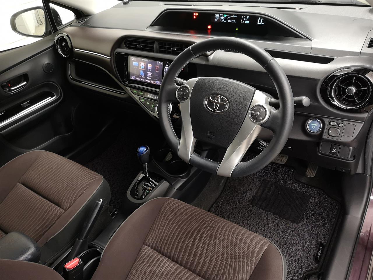 2015 Toyota Aqua