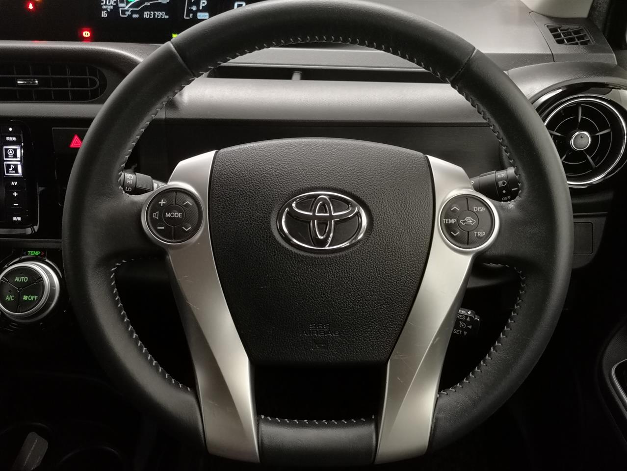 2015 Toyota Aqua