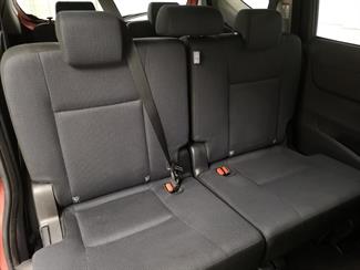 2015 Toyota Sienta - Thumbnail