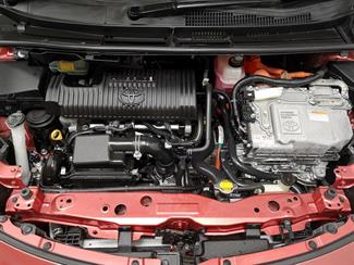 2015 Toyota Sienta - Thumbnail