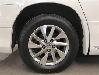 2012 Toyota Alphard - Thumbnail