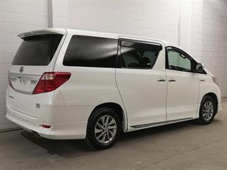 2012 Toyota Alphard - Thumbnail