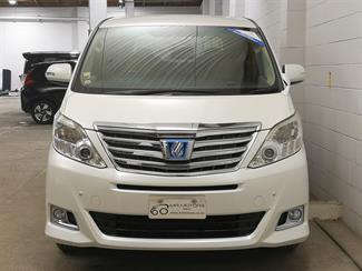 2012 Toyota Alphard - Thumbnail