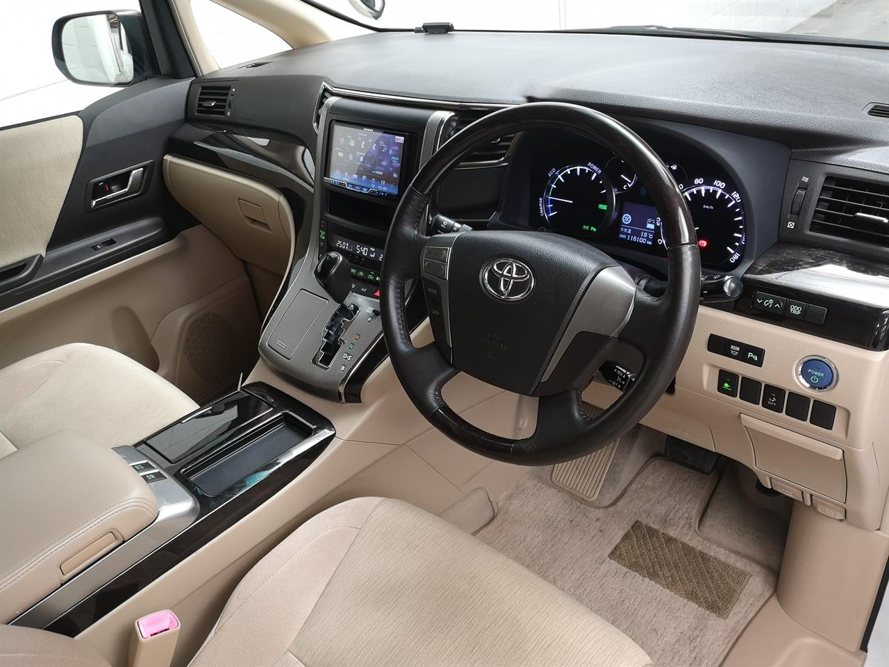 2012 Toyota Alphard