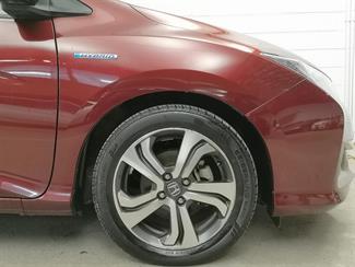 2015 Honda Grace - Thumbnail