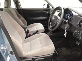 2015 Toyota Corolla - Thumbnail