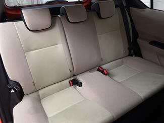 2014 Toyota Aqua - Thumbnail
