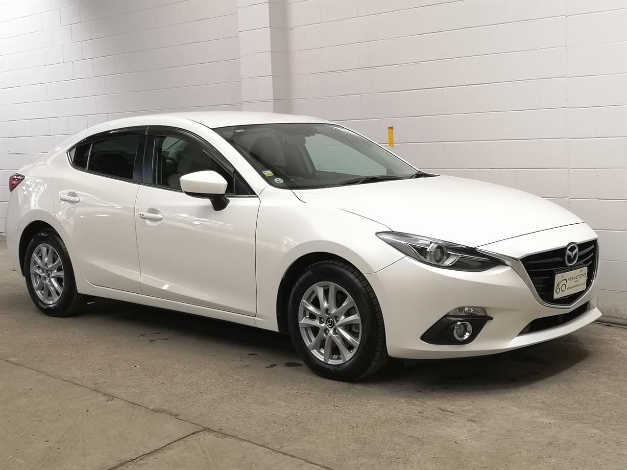 2014 Mazda Axela
