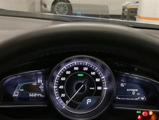 2014 Mazda Axela - Thumbnail