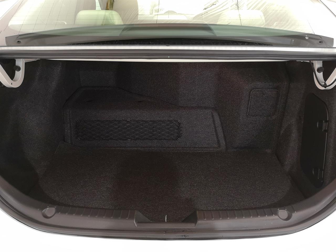 2014 Mazda Axela
