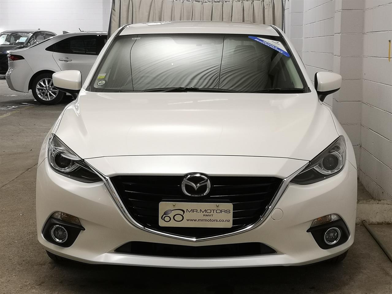 2014 Mazda Axela
