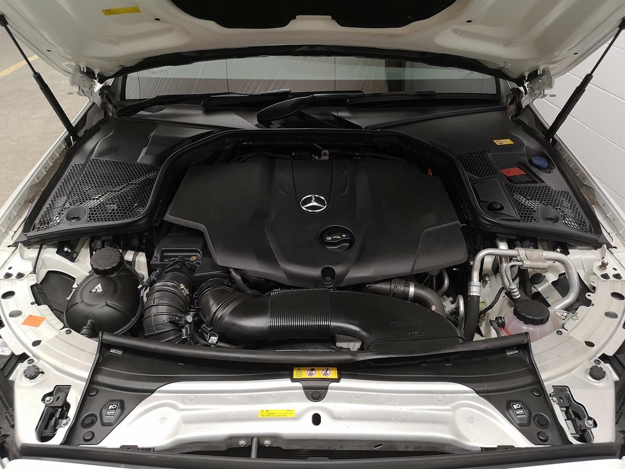 2015 Mercedes-Benz C 220