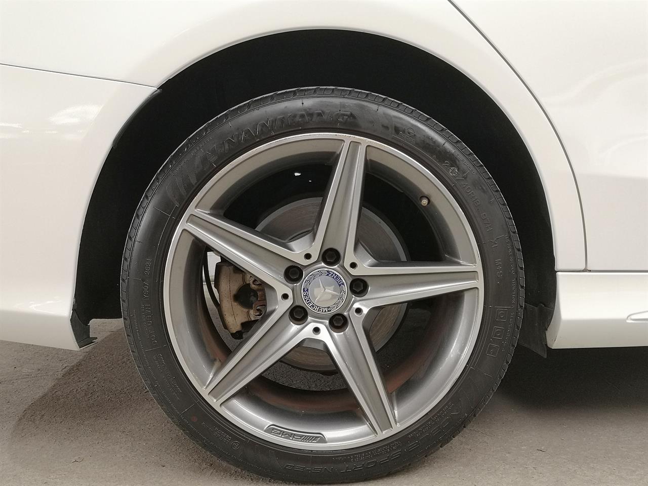 2015 Mercedes-Benz C 220