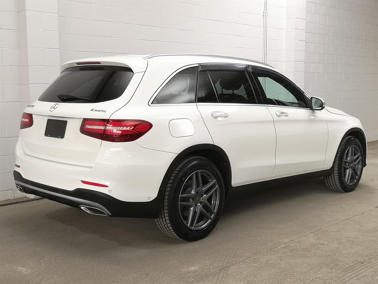 2016 Mercedes-Benz GLC 250