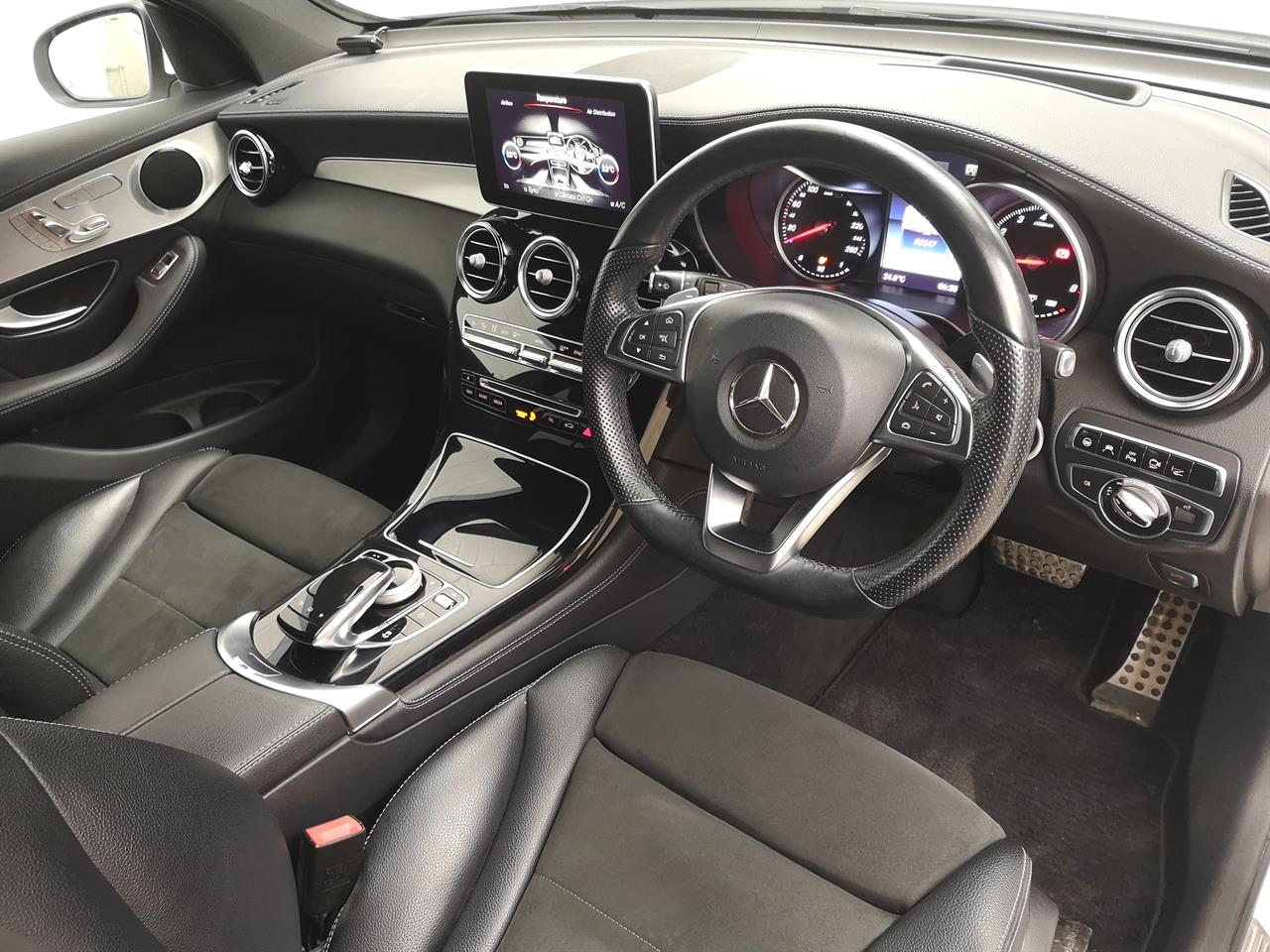 2016 Mercedes-Benz GLC 250