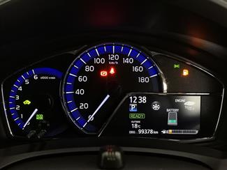 2017 Toyota Corolla - Thumbnail