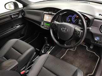 2017 Toyota Corolla - Thumbnail