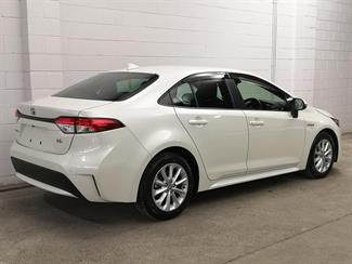 2021 Toyota Corolla - Thumbnail