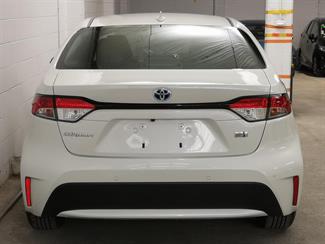 2021 Toyota Corolla - Thumbnail