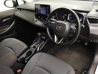 2021 Toyota Corolla - Thumbnail